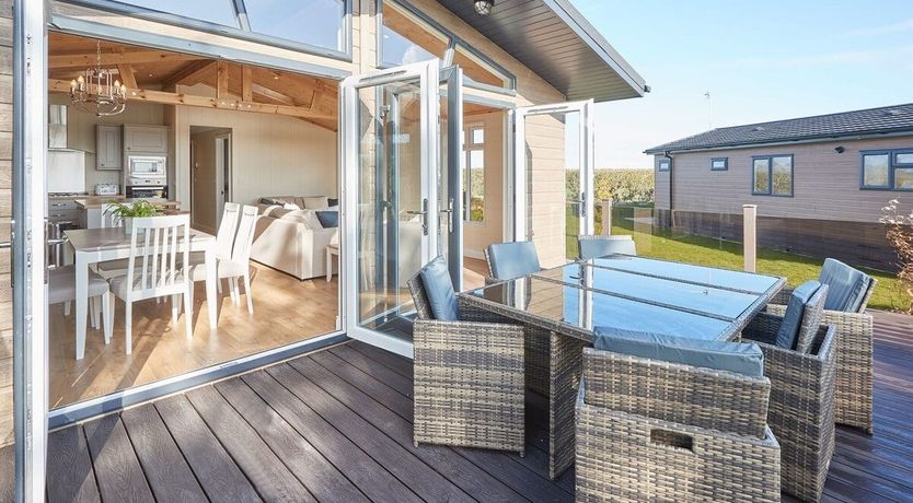 Photo of Peace On The Horizon