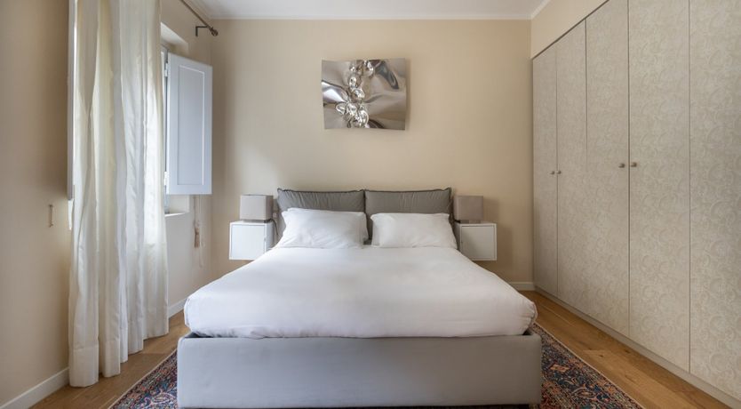 Photo of The Old Ford