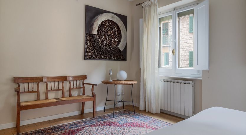 Photo of The Old Ford