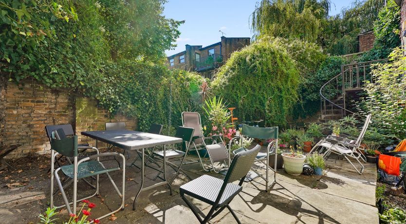 Photo of The Angel's Nest