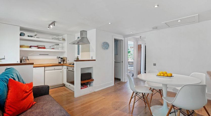 Photo of The Angel's Nest