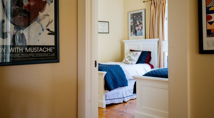 Photo of Jewel on the Hudson