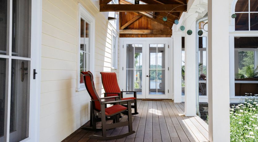 Photo of Jewel on the Hudson