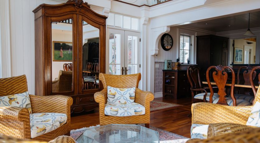 Photo of Jewel on the Hudson