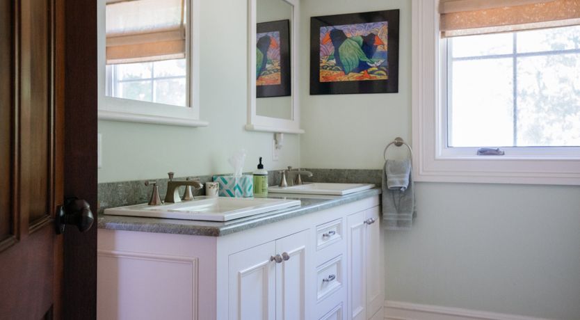 Photo of Jewel on the Hudson