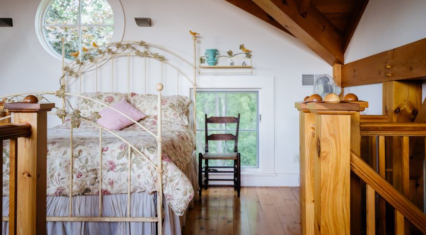 Photo of Jewel on the Hudson