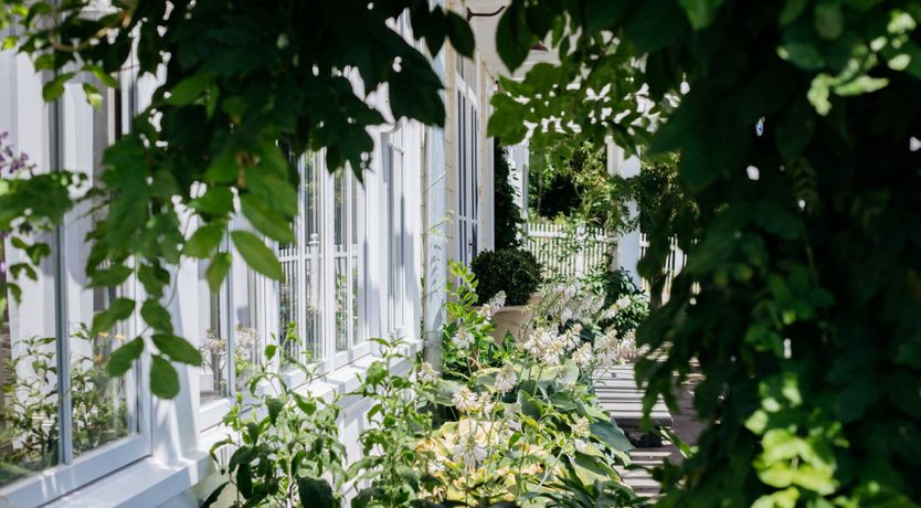 Photo of Jewel on the Hudson