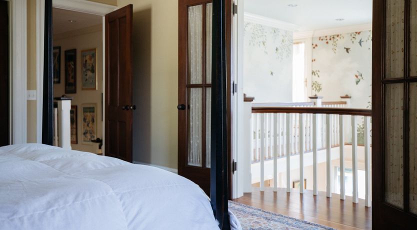 Photo of Jewel on the Hudson