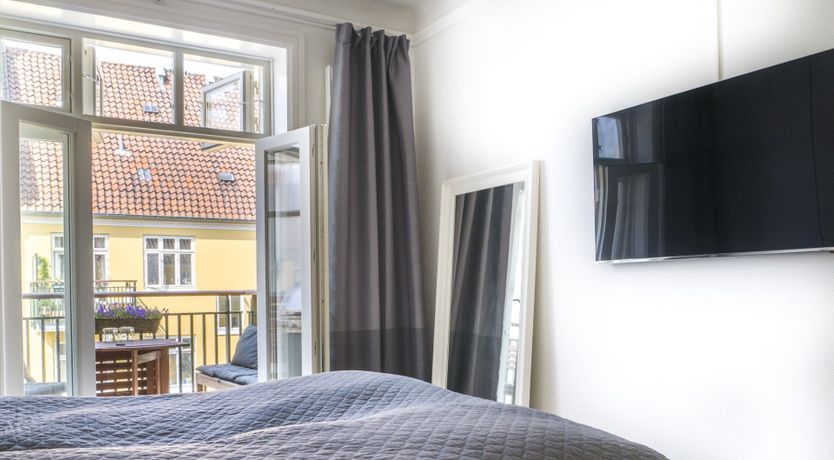 Photo of The Two Owls