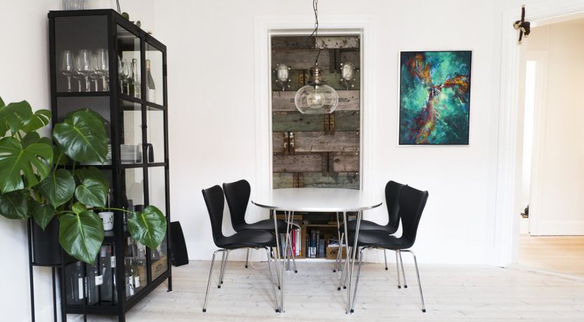 Photo of The Two Owls