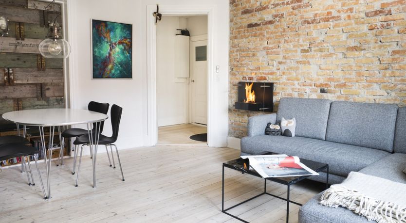 Photo of The Two Owls