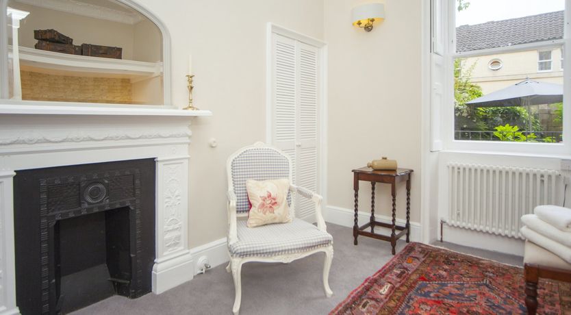 Photo of Georgian Courtyard