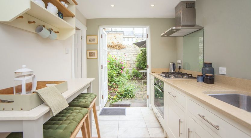 Photo of Georgian Courtyard