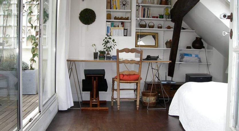 Photo of Moon Hangout