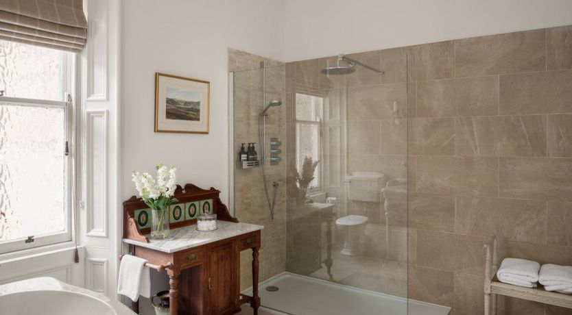 Photo of Baronial Bliss