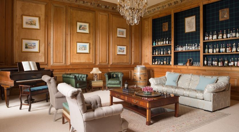 Photo of Baronial Bliss