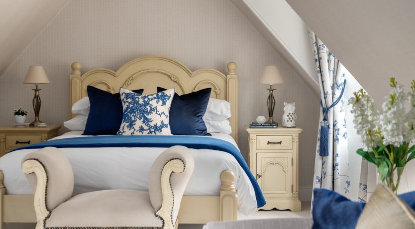 Photo of Baronial Bliss