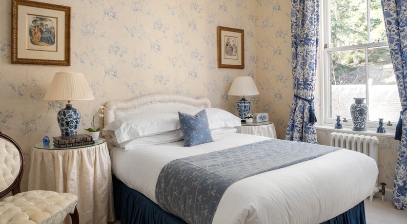 Photo of Baronial Bliss