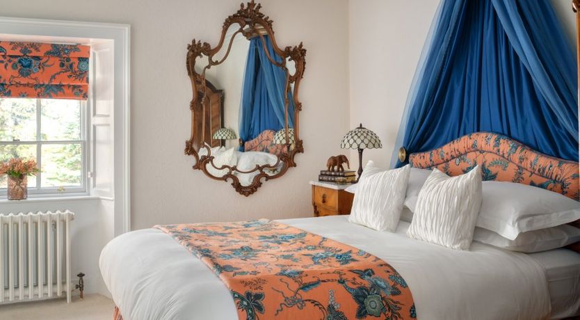 Photo of Baronial Bliss