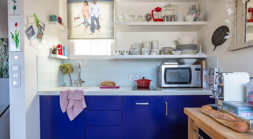 Photo of Parisian Peekaboo