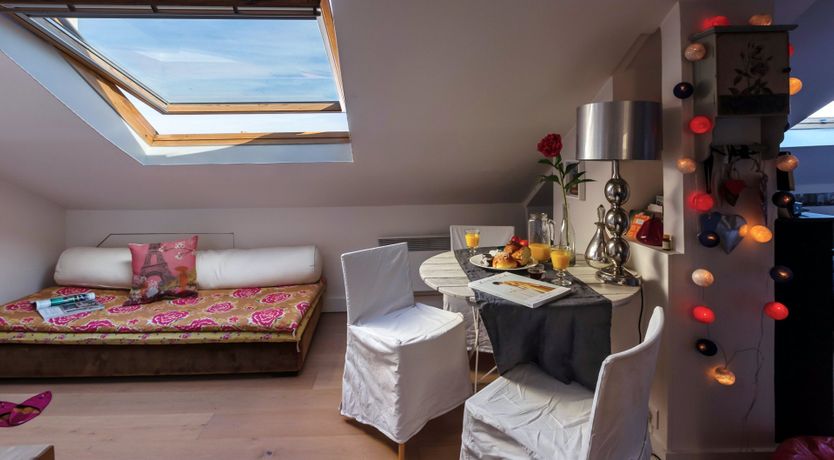 Photo of Parisian Peekaboo