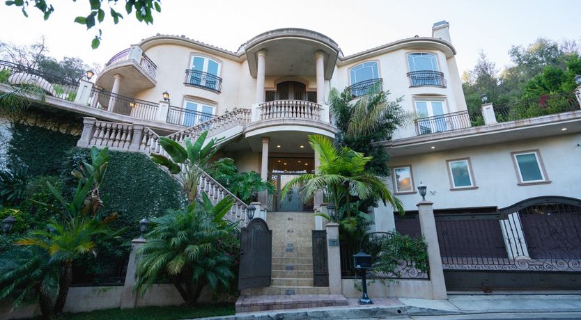 Photo of Hoops & Nets