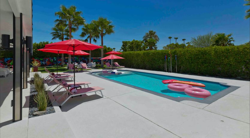 Photo of Distinguished Beauty