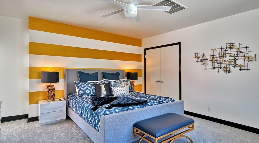 Photo of Distinguished Beauty