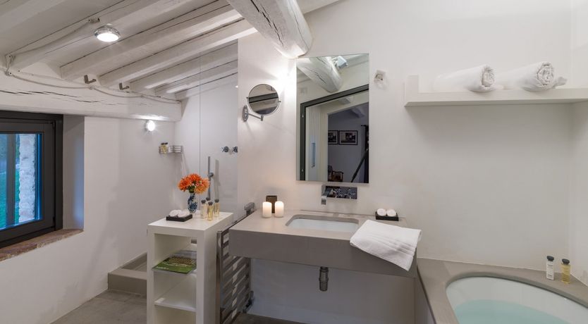 Photo of Farmhouse Modern