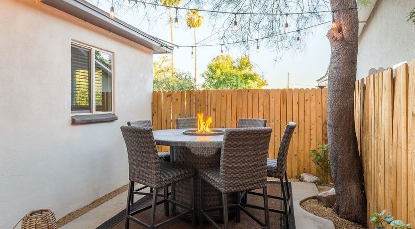 Photo of A Phoenix Breeze