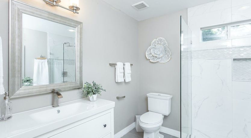 Photo of A Phoenix Breeze