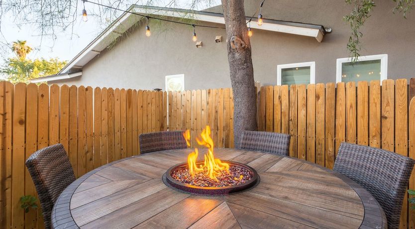 Photo of A Phoenix Breeze