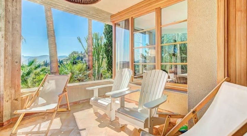 Photo of Sea and Be Seen