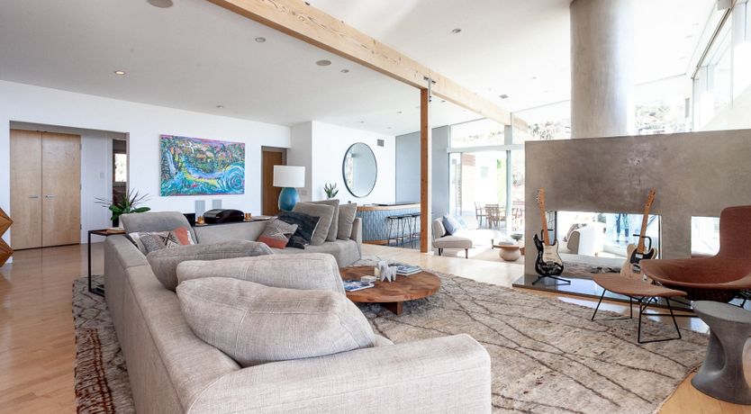 Photo of The Elevado