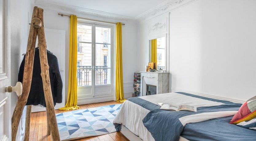 Photo of Fifteen Minutes of Fame