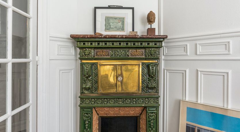 Photo of Fifteen Minutes of Fame