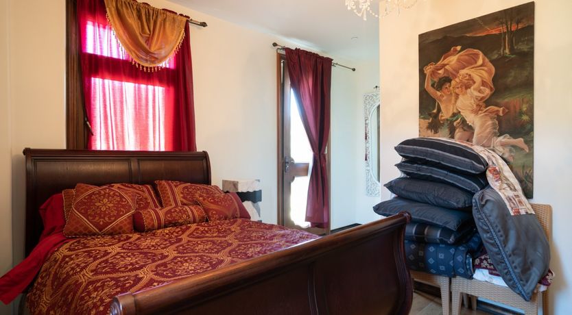 Photo of Malibu Tuscany Paradise