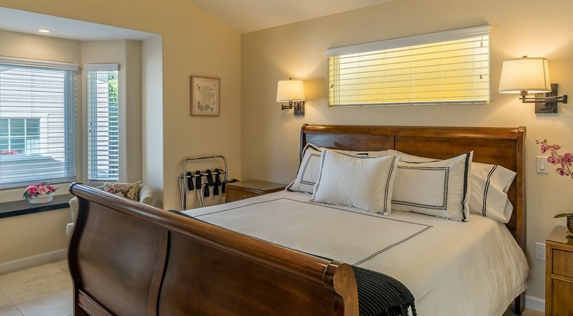 Photo of Orchid Four