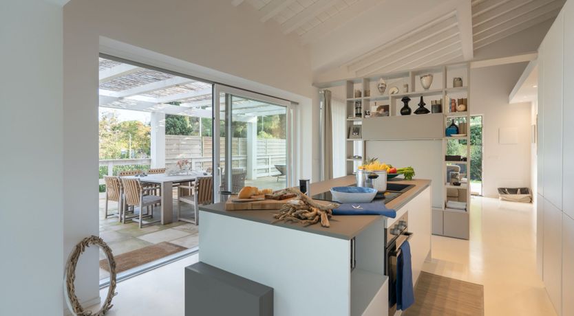 Photo of Myrtle Bloom