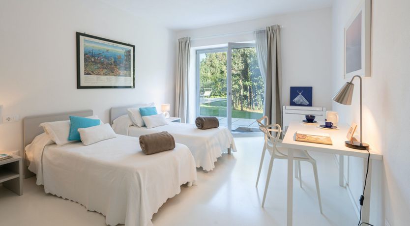 Photo of Myrtle Bloom