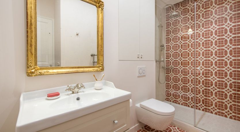 Photo of Lavender & Light