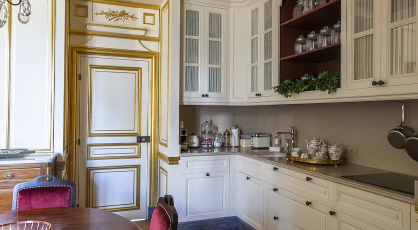 Photo of Marais Royalty