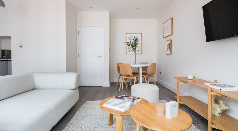 Photo of Bustle Bubble