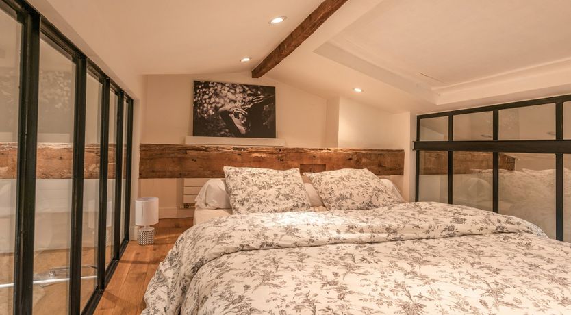 Photo of Beaming Green