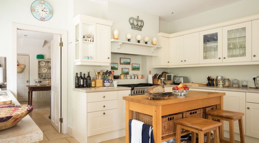 Photo of Rosemary & Thyme