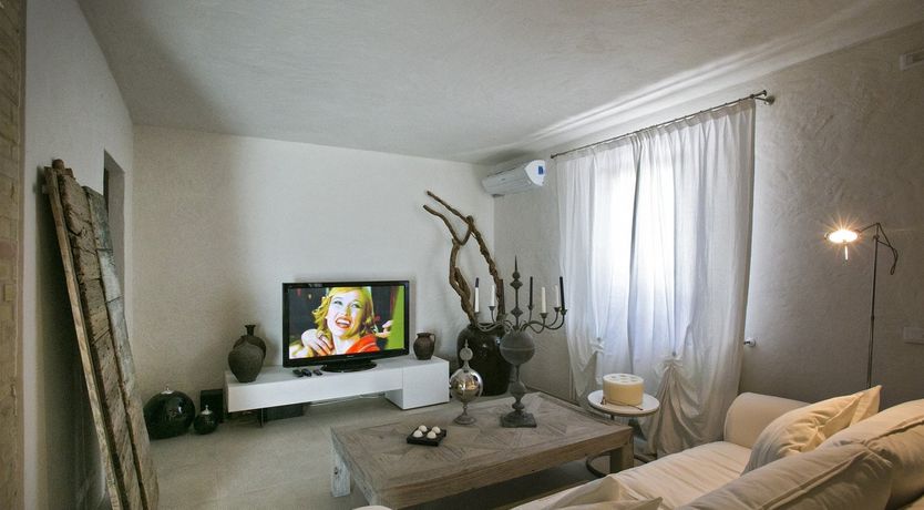 Photo of As The Day Is Long