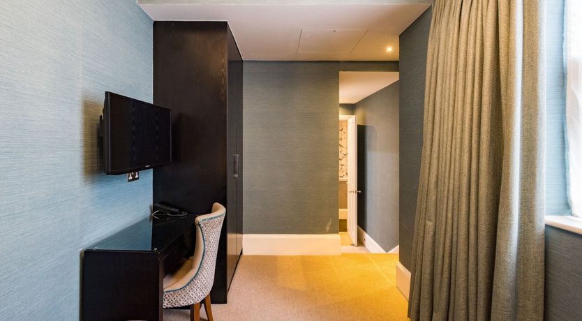 Photo of The Mayfair Suite II