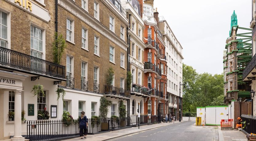 Photo of The Mayfair Suite II