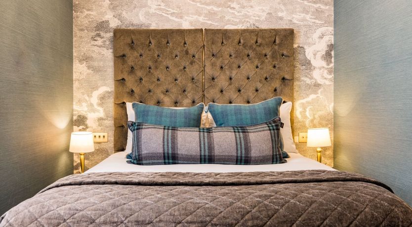 Photo of The Mayfair Suite II