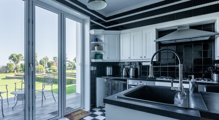 Photo of Art Deco House